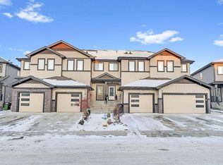9364 Cooper Bnd SW, Edmonton, AB T6W4A4