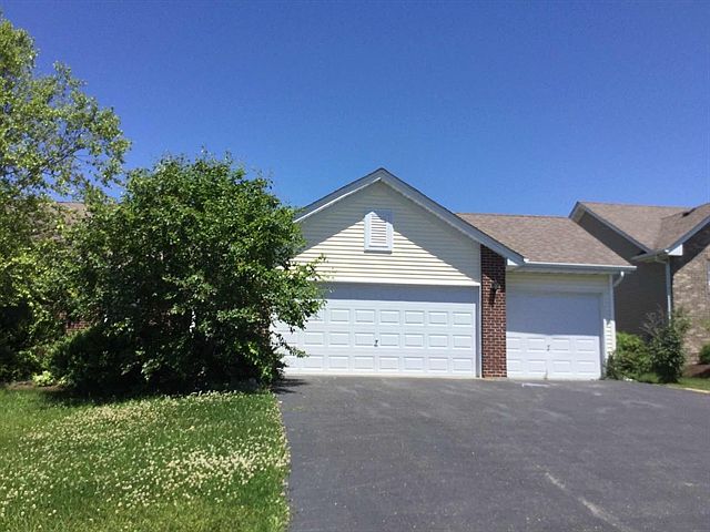 1st image of 3026 Bauer Dr