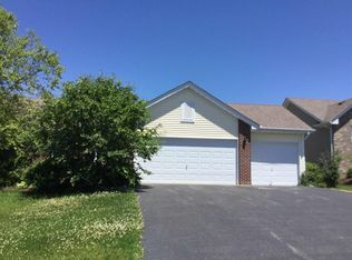 3026 Bauer Dr, Machesney Park, IL 61115