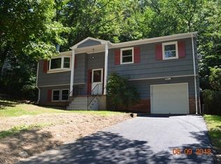 30 Aspen Rd, Ringwood, NJ 07456