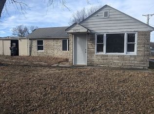 1415 S 8th St, Beatrice, NE 68310