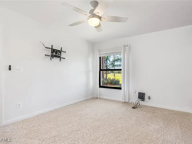 5625 Trailwinds Dr #412 — Photo 27
