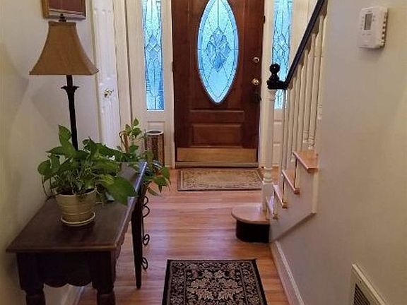 2nd image of 254 Creekridge Dr