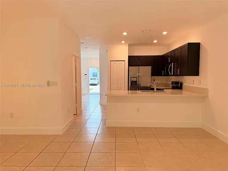 1328 SE 26th Ter — Photo 15