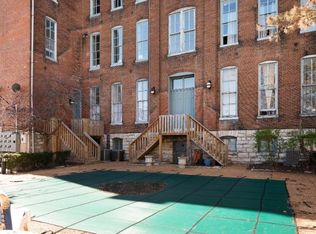 1047 Lafayette Ave, Saint Louis, MO 63104