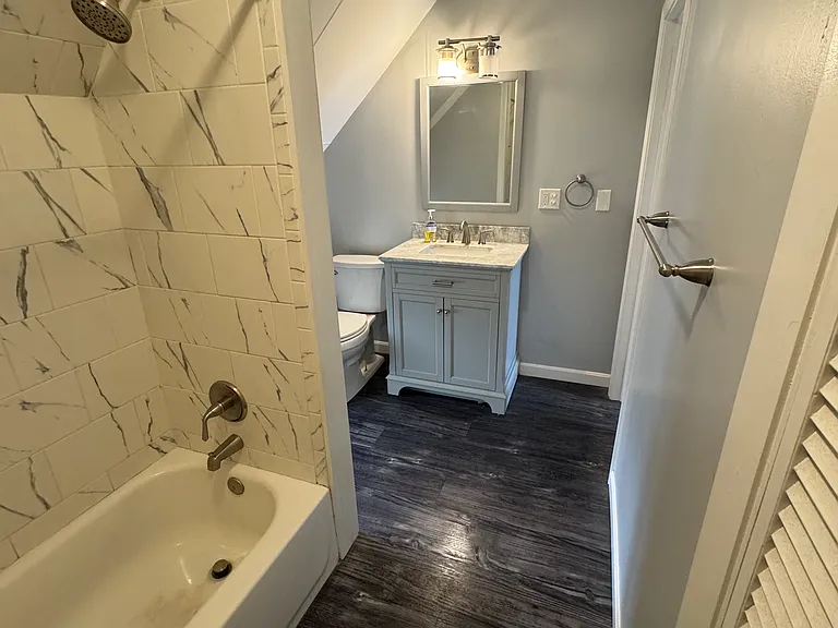 22 Foster Ave #3 — Photo 9