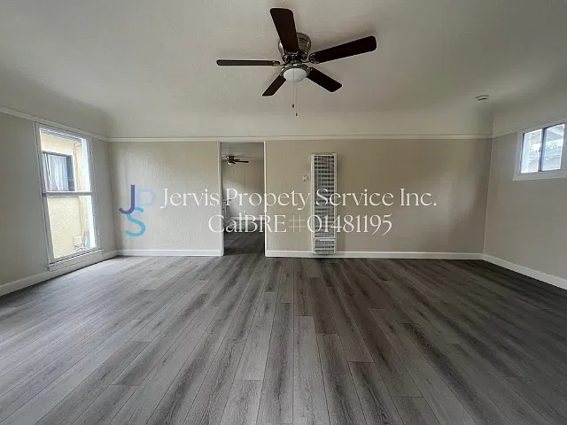 2 bed, 1924 sqft, $2,600 — Photo 2