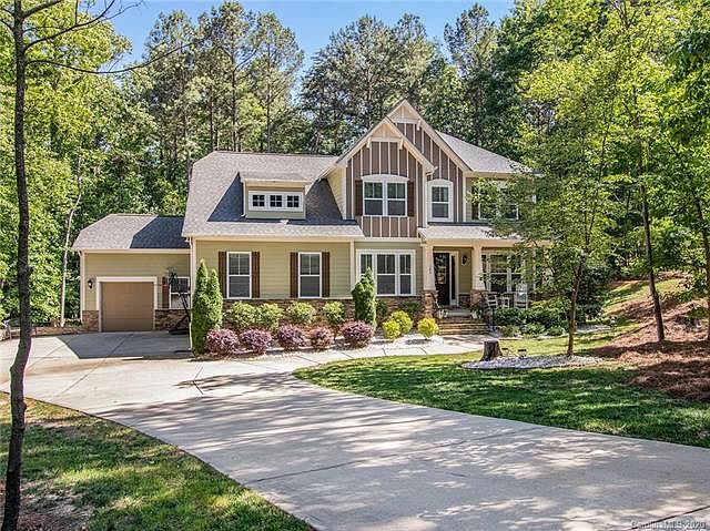 1st image of 146 Grasshopper Cir