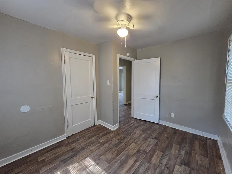 4047 Chelsea Ave — Photo 21