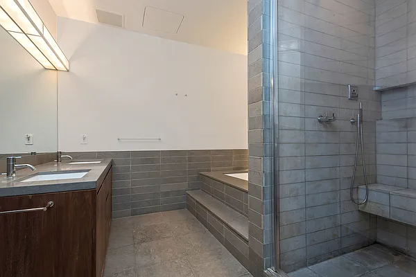 Rented by CMB Realty, LLC | media 15