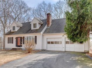 42 Sunrise Dr, Baltic, CT 06330