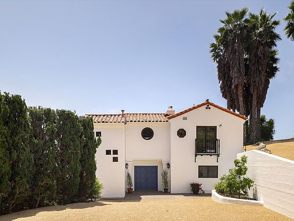 2nd image of 2745 Torito Rd