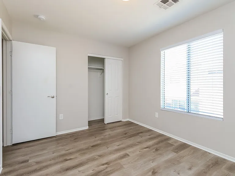 3926 W Fremont Rd — Photo 12