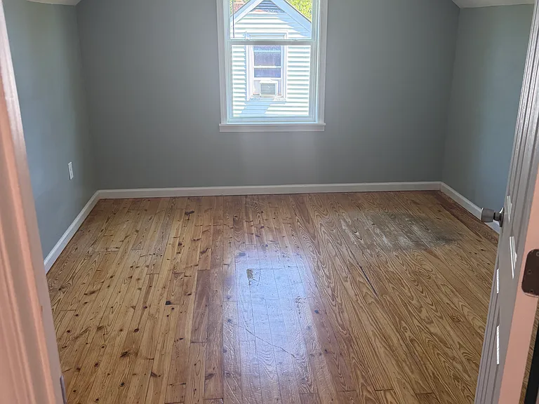 265 Elmwood Dr — Photo 10