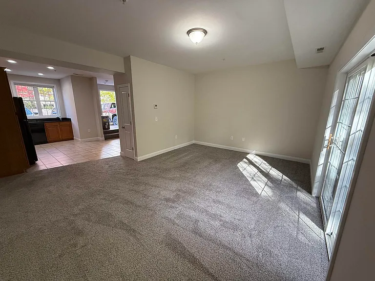 23 Clancy Dr — Photo 5