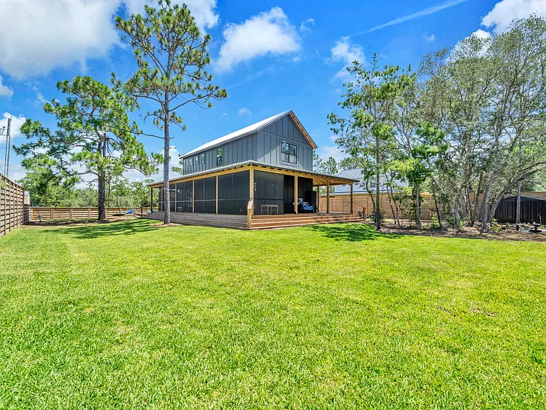 132 Foxmeyer Dr — Photo 34
