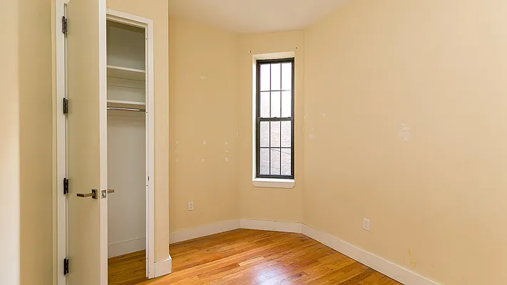 Rented by Nooklyn NYC LLC | media 9