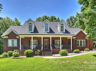 6309 Chamar Cir, Kannapolis, NC 28081