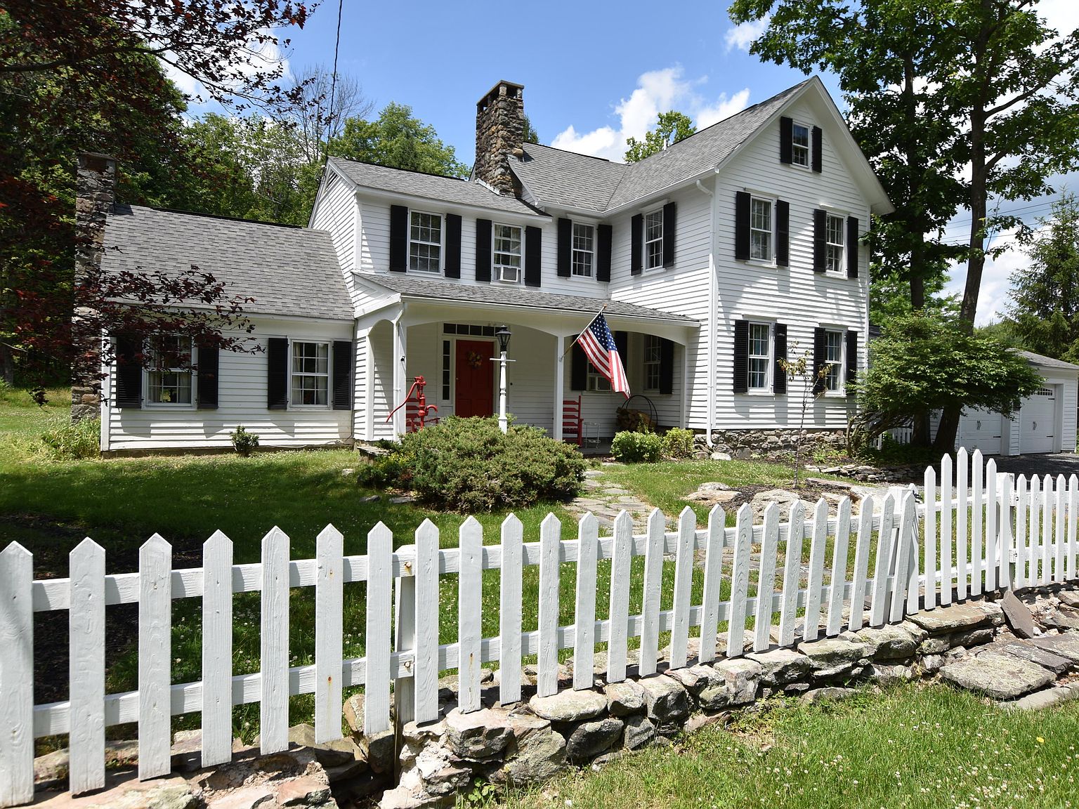 457 Golf Dr, Buck Hill Falls, PA 18325 Zillow