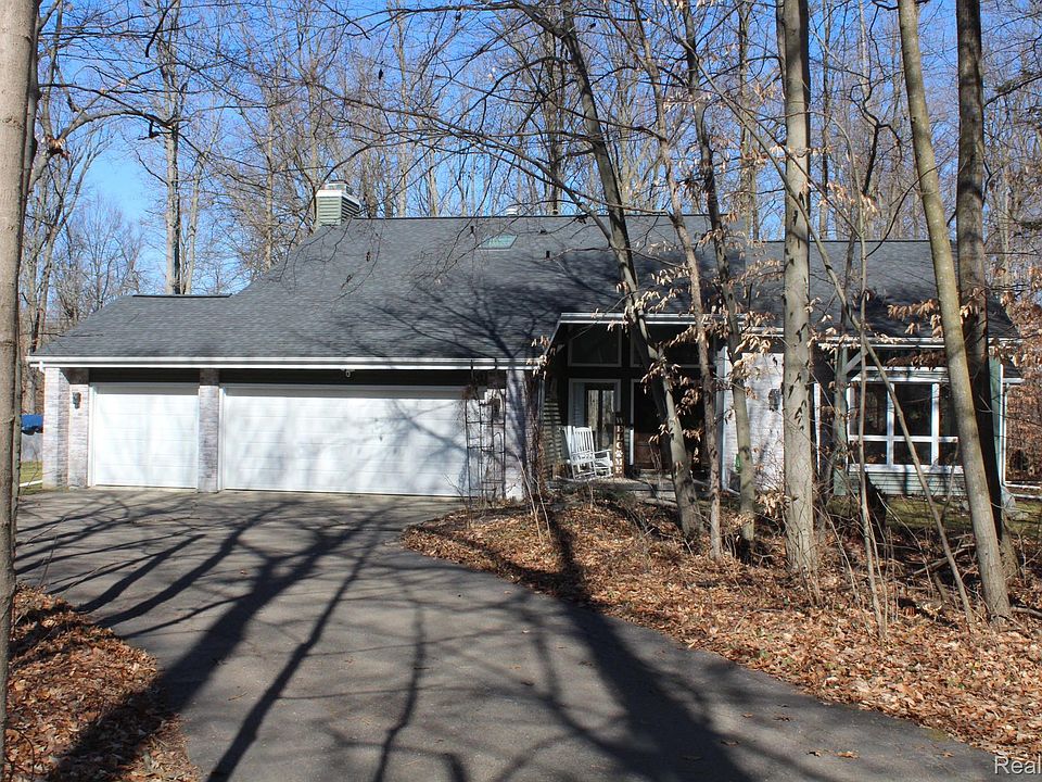 1st image of 1063 Western Woods Dr