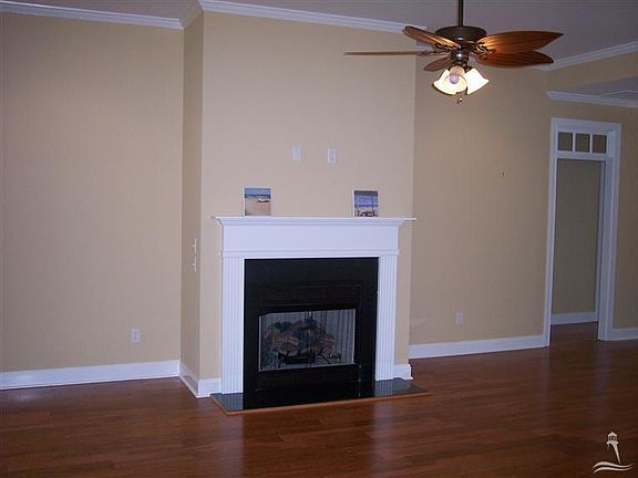 3rd image of 681 Creekway Circle