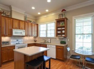 5513 Hickory Leaf Dr #B, Raleigh, NC 27606