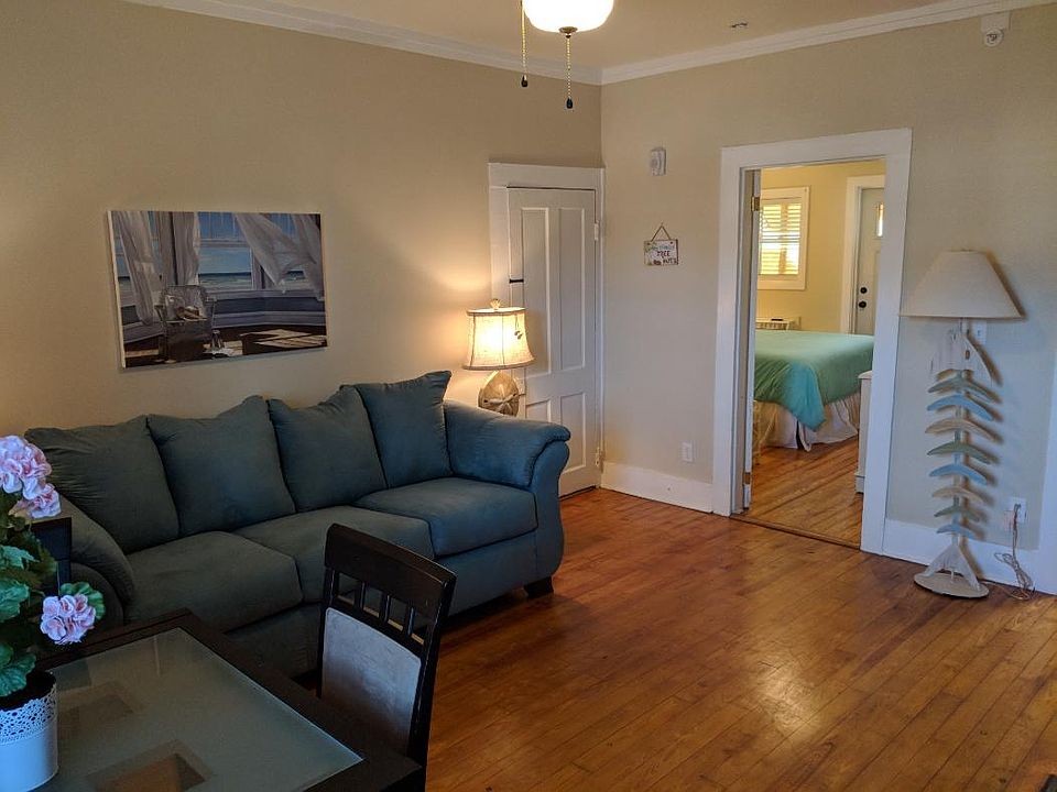 1st image of 16 Mulvey St #2