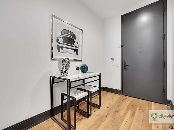 4th image of 42-20 27th St #1403