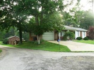 2901 Alice Rd, Vinton, OH 45686