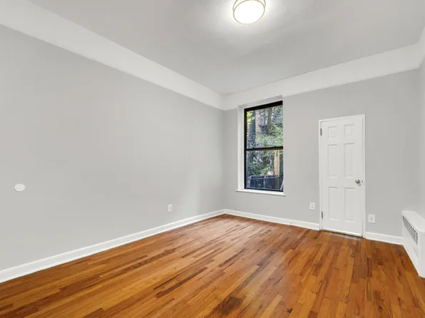 514 East 88th Street image 1 of 5