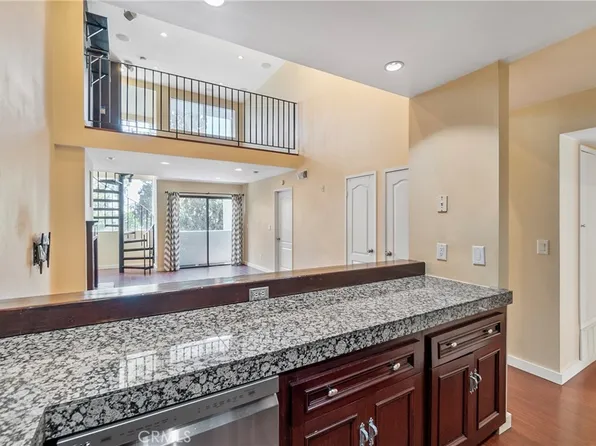 1940 N Highland Ave APT 70, Los Angeles, CA 90068