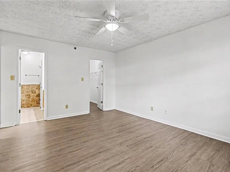 3960 Riverlook Pkwy SE #203 — Photo 11