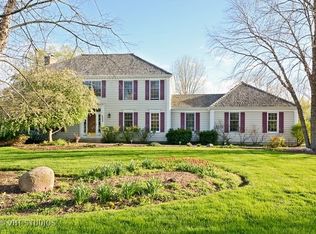 5224 Hill Top Rd, Long Grove, IL 60047