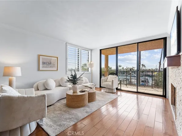 201 Bay Shore Ave Unit 209, Long Beach, CA 90803