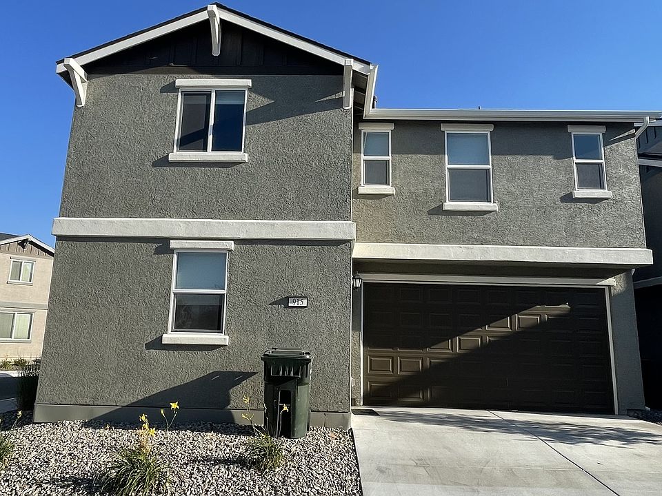 Front of the home. Corner house on Summer Ct