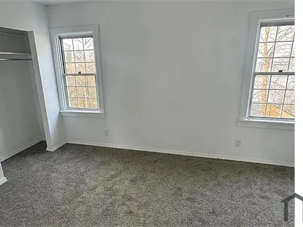 1355 Drey St, New Kensington, PA 15068