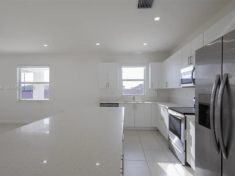 29071 SW 171st Ave — Photo 5