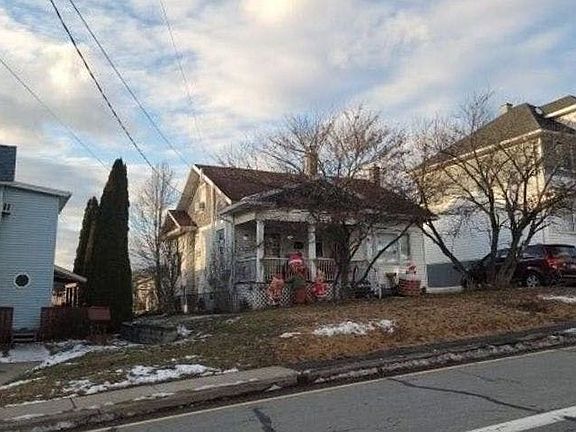 3rd image of 721 Cypress St