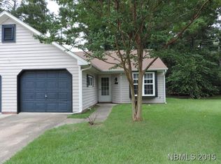 1515 Fairfax Ln, New Bern, NC 28562