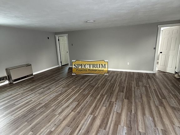 4th image of 58 Greenwood Ave #4