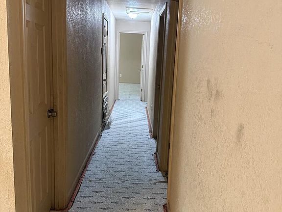 5th image of 2408 Stevenson St
