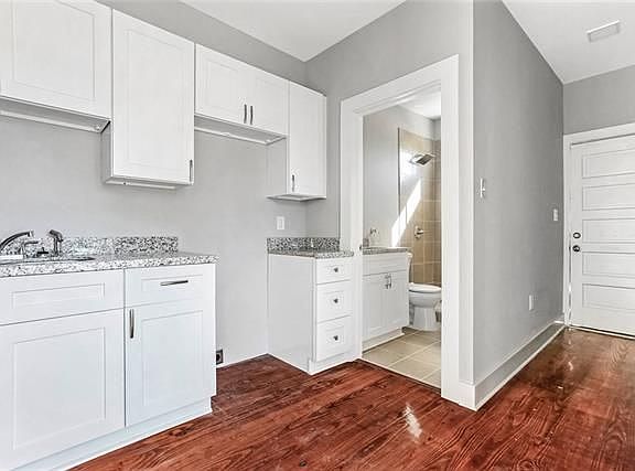 4th image of 1701 Eagle St