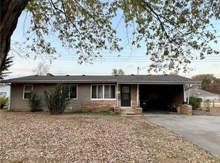 1614 Steele Ave, Springdale, AR 72762