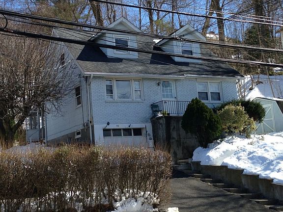 3rd image of 118 Dale Ave