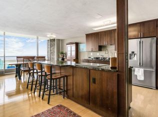 1000 Urlin Ave APT 1810, Grandview, OH 43212