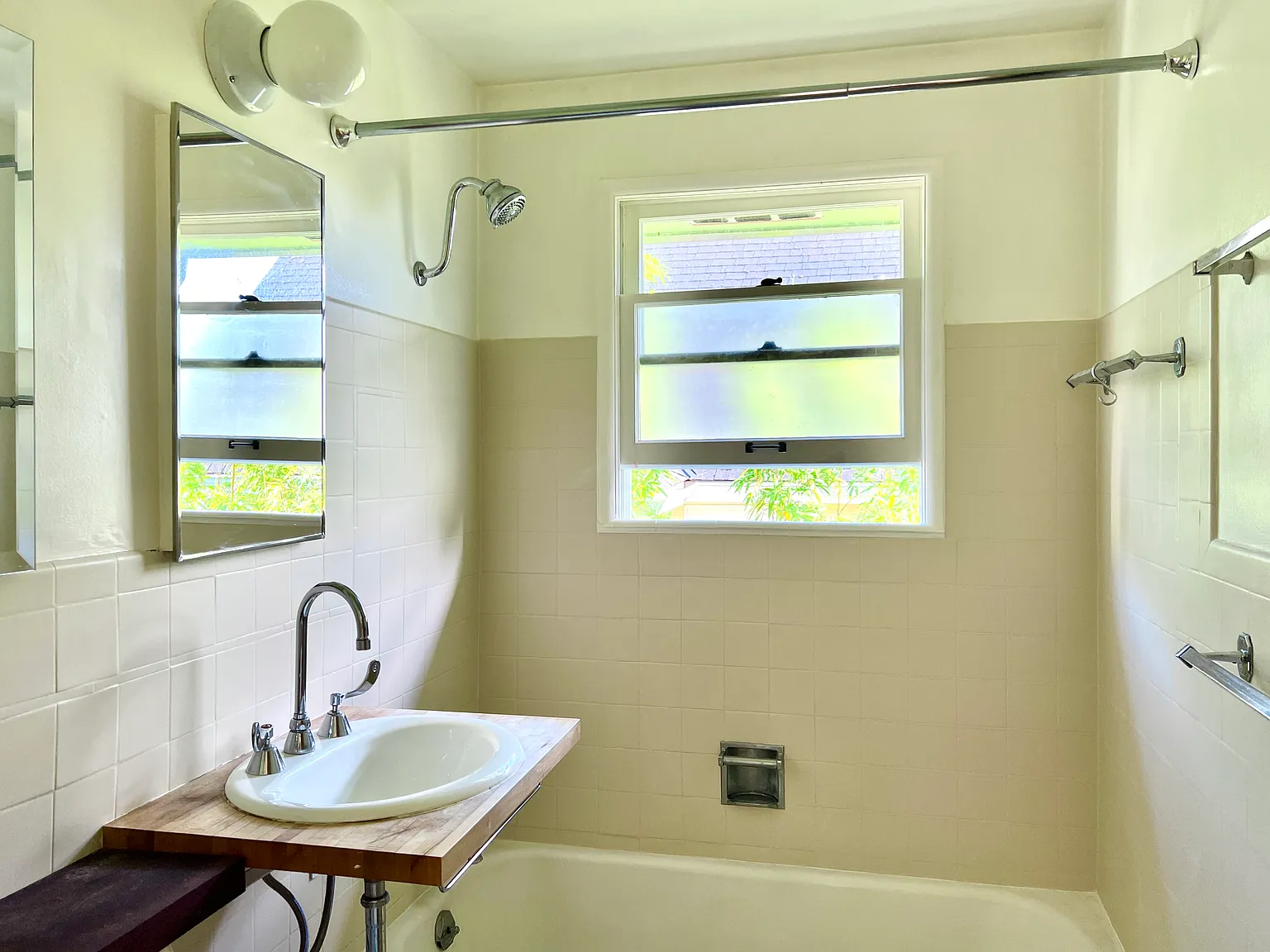 2 bed, 1140 sqft, $3,300 — Photo 4