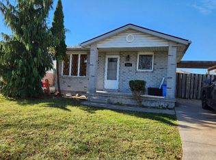4061 Maple Leaf Cres, Windsor, ON N8W 5R1