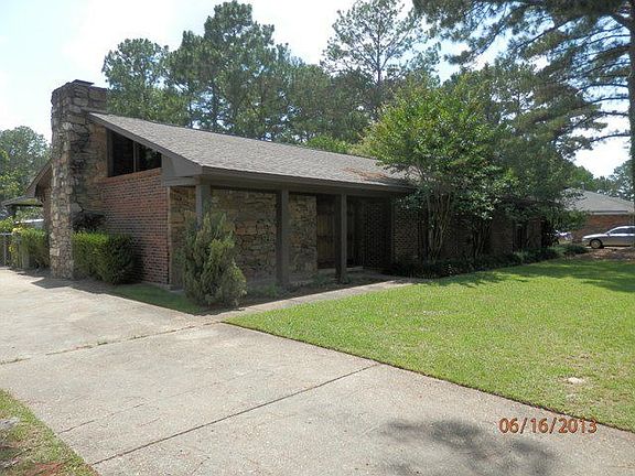 5th image of 123 Ocala Dr