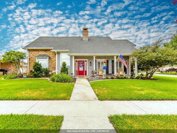 305 Chantilly Dr, Houma, LA 70360