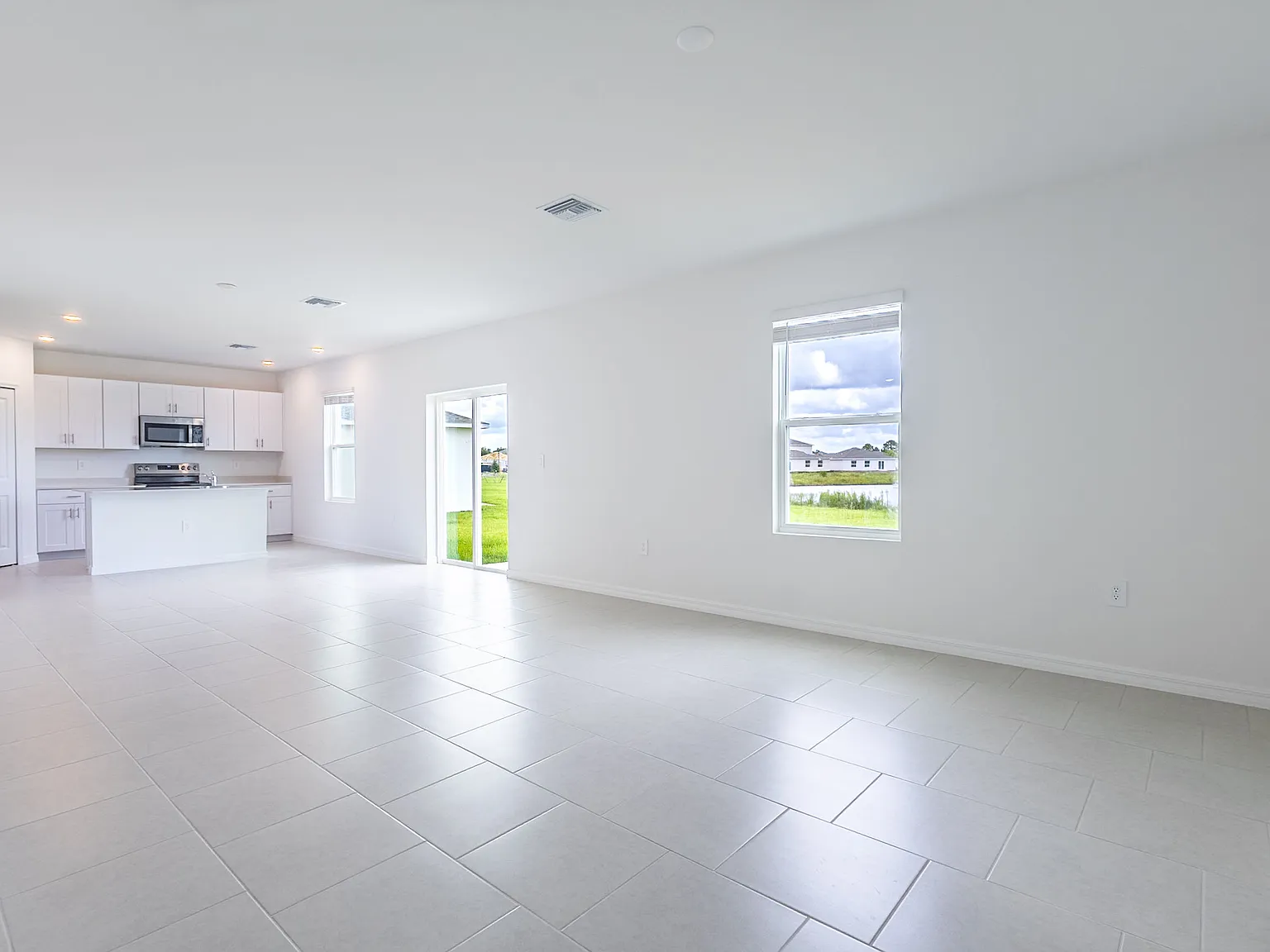 12125 Orchard Grove Way — Photo 3